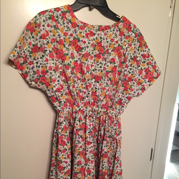 Floral vintage dress - Picture 3 of 8